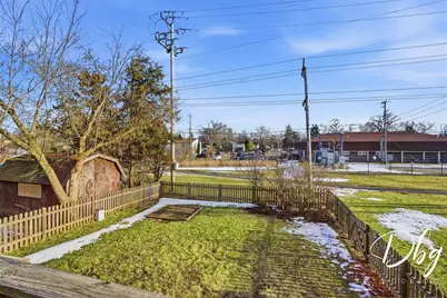 233 W Hawthorne Drive, Round Lake Beach, IL 60073 - Photo 46
