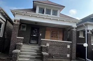 7835 S Rhodes Ave, Chicago, IL 60619 - Photo 2