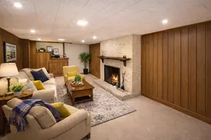 7332 Beloit Ave, Bridgeview, IL 60455 - Photo 18