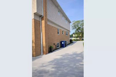 7332 Beloit Avenue, Bridgeview, IL 60455 - Photo 20