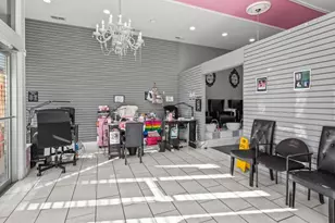 8204 S Stony Island Ave, Chicago, IL 60617 - Photo 18