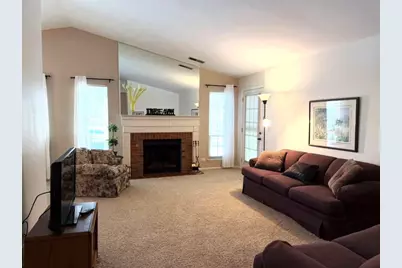 1410 Tulip Court #D2, Wheeling, IL 60090 - Photo 6