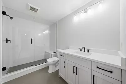 611 S Prospect Avenue, Elmhurst, IL 60126 - Photo 26