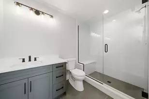 611 S Prospect Ave, Elmhurst, IL 60126 - Photo 22