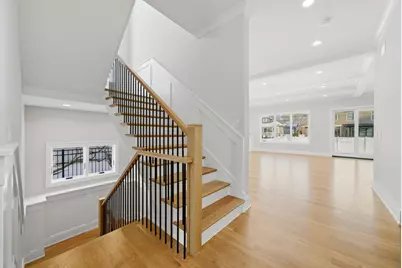 611 S Prospect Avenue, Elmhurst, IL 60126 - Photo 10