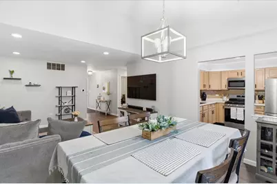 1947 Heron Avenue #B, Schaumburg, IL 60193 - Photo 8