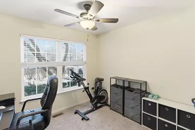 1947 Heron Avenue #B, Schaumburg, IL 60193 - Photo 12