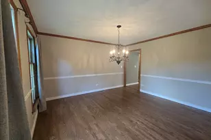 1565 Old Barn Cir, Libertyville, IL 60048 - Photo 4