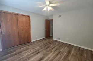 1565 Old Barn Cir, Libertyville, IL 60048 - Photo 22