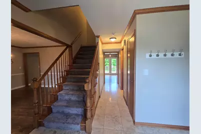 1565 Old Barn Circle, Libertyville, IL 60048 - Photo 2