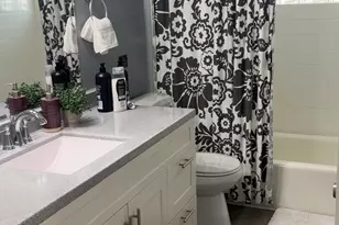 185 Ott Ave, Glen Ellyn, IL 60137 - Photo 16