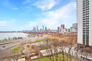 155 N Harbor Dr, Chicago, IL 60601 - Photo 16