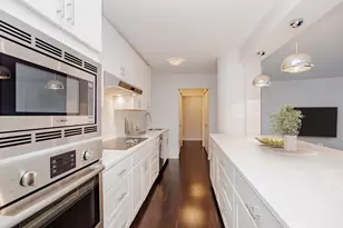 155 N Harbor Dr, Chicago, IL 60601 - Photo 8