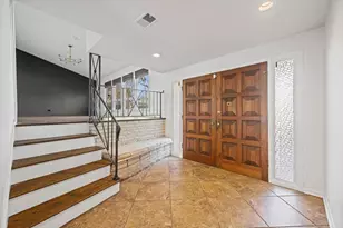 1240 Eaton Ct, Highland Park, IL 60035 - Photo 2