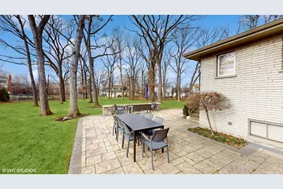 1240 Eaton Court, Highland Park, IL 60035 - Photo 32