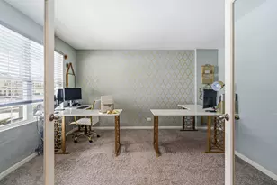 434 S Stonebrook Dr, Romeoville, IL 60446 - Photo 4