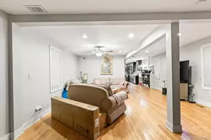 46 Englewood Ave, Bellwood, IL 60104 - Photo 4