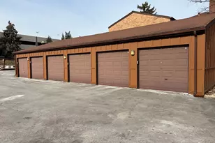 1S055 Spring Rd, Oakbrook Terrace, IL 60181 - Photo 20