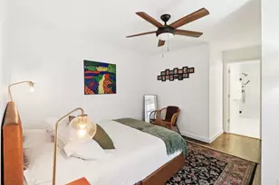 3008 N Spaulding Ave, Chicago, IL 60618 - Photo 16