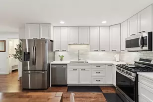 3008 N Spaulding Ave, Chicago, IL 60618 - Photo 14