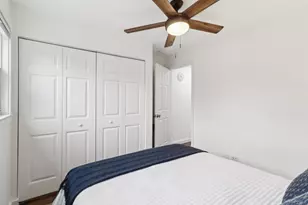 3008 N Spaulding Ave, Chicago, IL 60618 - Photo 20