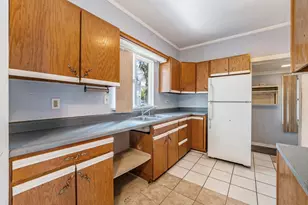 419 157th St, Calumet City, IL 60409 - Photo 8