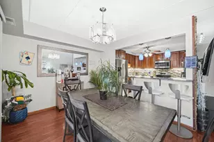 8208 Cobblestone Dr, Palos Hills, IL 60465 - Photo 6