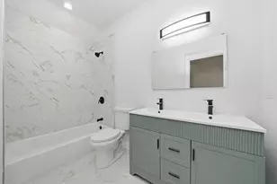 6409 S Albany Ave, Chicago, IL 60629 - Photo 12