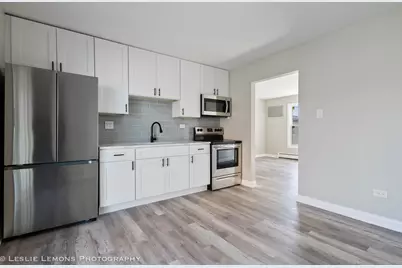 7653 S Roberts Road #1E, Bridgeview, IL 60455 - Photo 10