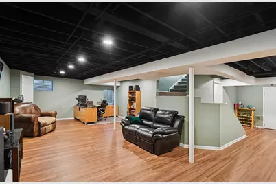 301 Gatewood Lane, Grayslake, IL 60030 - Photo 18