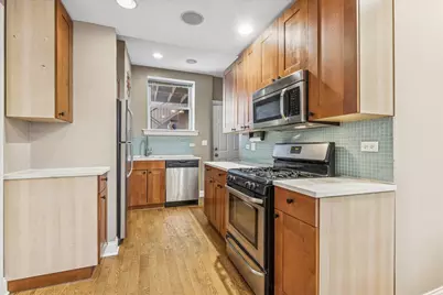 6146 N Ravenswood Avenue #2, Chicago, IL 60660 - Photo 6