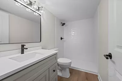 1533 S County Farm Road #1-4, Wheaton, IL 60189 - Photo 8