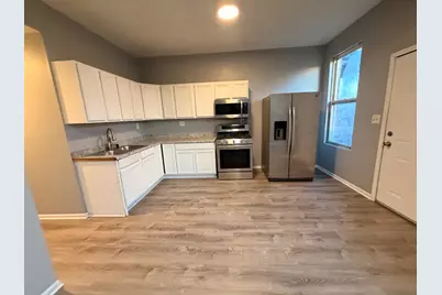 3917 W Van Buren Avenue #2, Chicago, IL 60624 - Photo 4