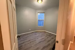 3917 W Van Buren Ave, Chicago, IL 60624 - Photo 8