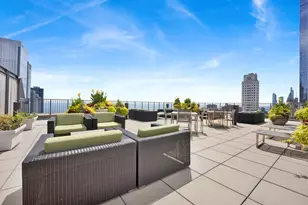 130 N Garland Ct, Chicago, IL 60602 - Photo 56