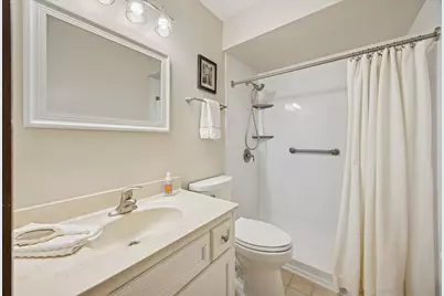 1607 Stoddard Avenue, Wheaton, IL 60187 - Photo 18