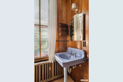 5418 Chapel Hill Road, Davenport, IA 52802 - Photo 48