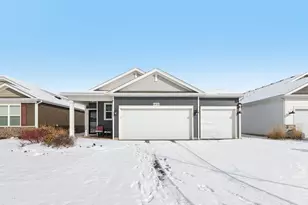 6420 Aspen Ln, Wonder Lake, IL 60097 - Photo 1