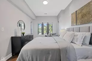 4351 S King Dr, Chicago, IL 60653 - Photo 14