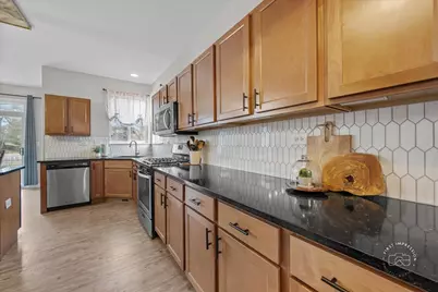 2924 Bauer Road, North Aurora, IL 60542 - Photo 14