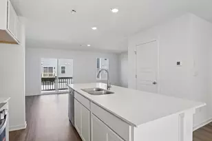 879 Briar Gln Ct, Hampshire, IL 60140 - Photo 10