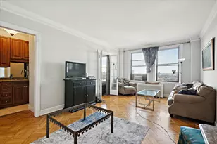 2000 N Lincoln Park W, Chicago, IL 60614 - Photo 2