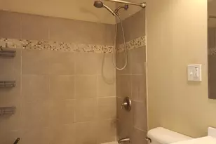 423 Dalhart Ave, Romeoville, IL 60446 - Photo 8