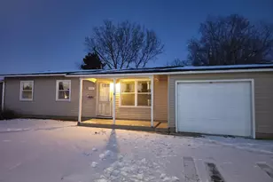 423 Dalhart Ave, Romeoville, IL 60446 - Photo 2
