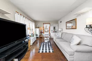 1153 S Church Ave, Lombard, IL 60148 - Photo 4