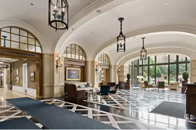 2550 N Lakeview Avenue #S201, Chicago, IL 60614 - Photo 2