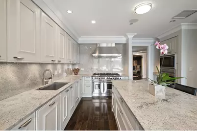 2550 N Lakeview Avenue #S201, Chicago, IL 60614 - Photo 14