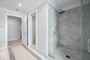 2550 N Lakeview Ave, Chicago, IL 60614 - Photo 24