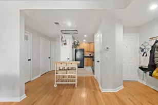 701 N Milwaukee Ave, Chicago, IL 60642 - Photo 6