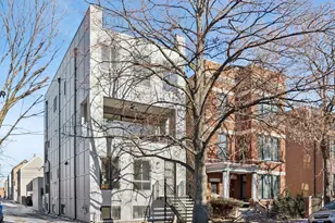 2246 W Lyndale St, Chicago, IL 60647 - Photo 1